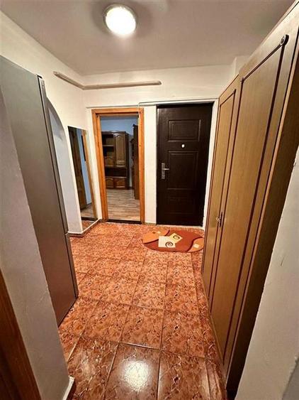 Apartament 2 camere decomandat, Canta, 48 mp, Etaj 2, Centrala proprie