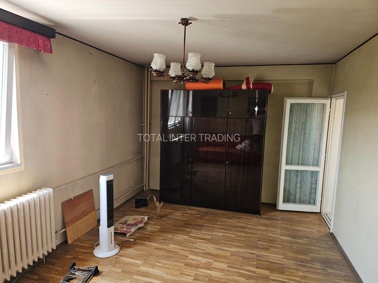 Bucur Obor - 7/10 - bloc mixt 1974, reabilitat, decomandata, balcon, 64900 € - 17