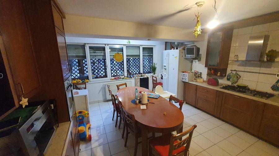 Vilă 11 cam | Arena Națională | 493 mp | Birouri / Rezidențial - 4