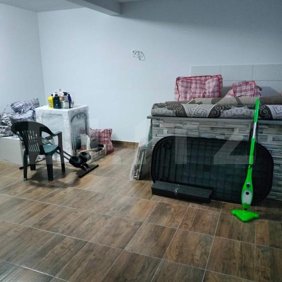 Apartament cu 2 garsoniere, 90 mp, ideal pentru investitie, zona Semicentral