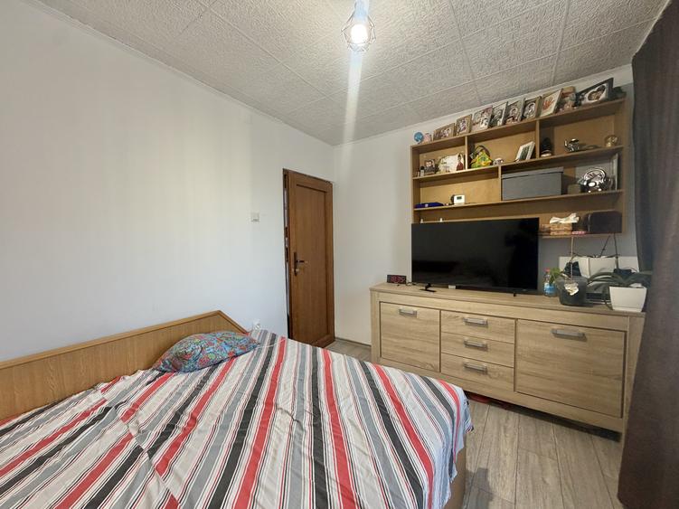Apartament 2 camere, decomandat, mobilat/utilat, zona Soarelui