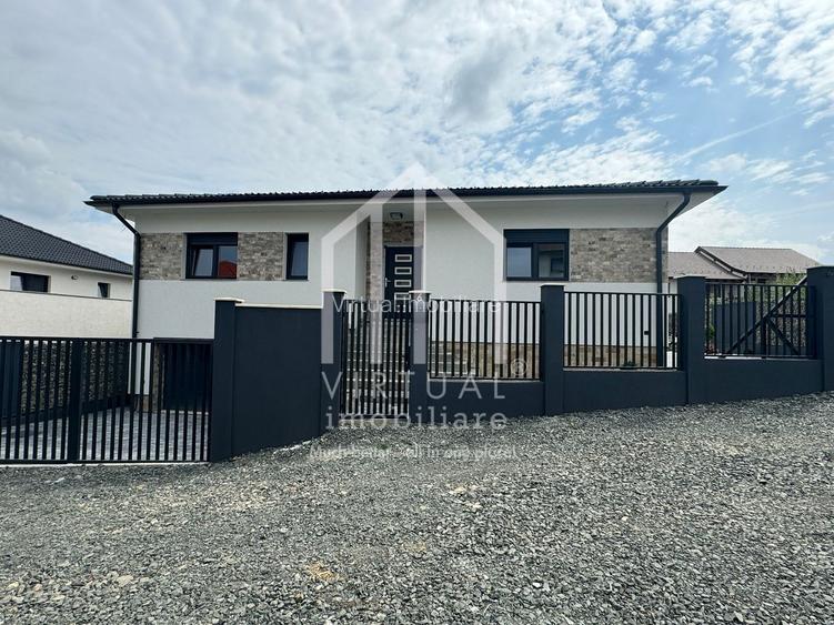 Casa individuala superba in Selimbar- 4 camere, 2 bai, garaj, terasa - 2