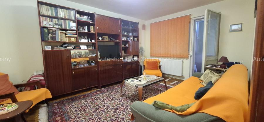 Tomis Nord  Apartament cu 3 camere , 2 balcoane, centrala gaze - 2