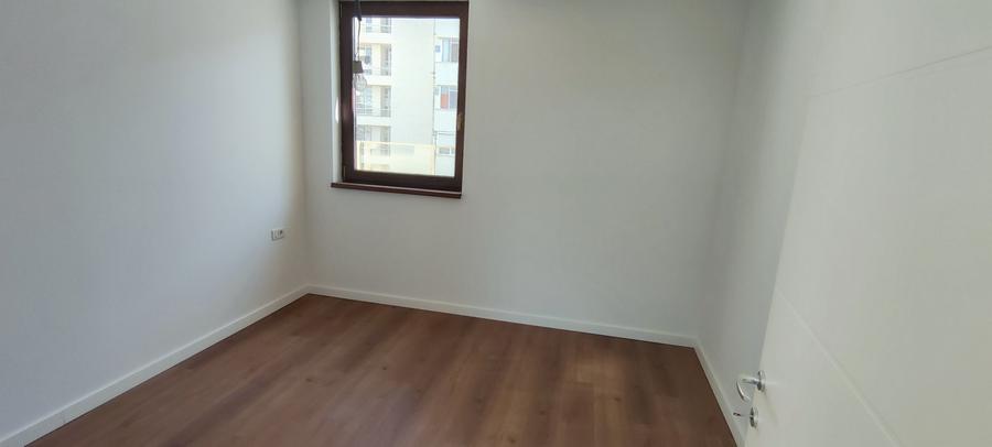 Apartament 3 camere Titan