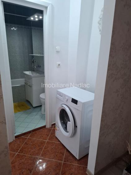 Apartament renovat recent 3 camere etaj 2 in Nădlac - 16