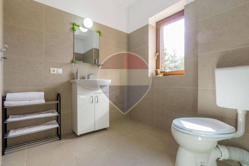 Pensiune/Cabana de vanzare Marisel | 3.012 mp | Business turistic