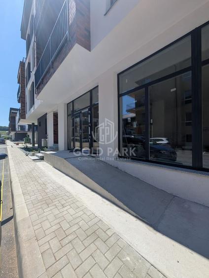 Spatiu Comercial - Floresti/Cetatii- Vitrina