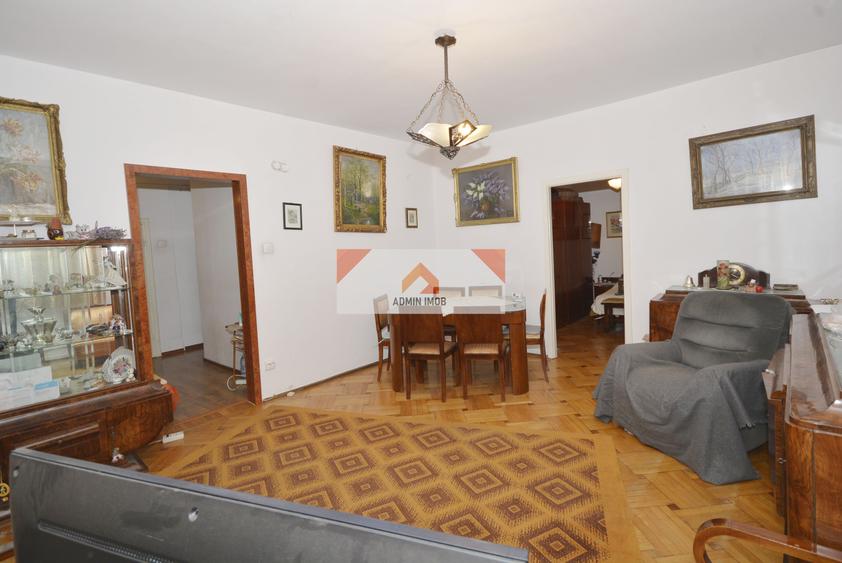 Pet Frendly-3 camere-centrală proprie AC |bloc interbelic | Piața Romană - Dacia