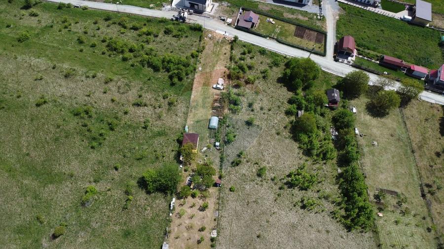 Teren intravilan 2307 mp în Salicea, zona premium, aproape de Cluj