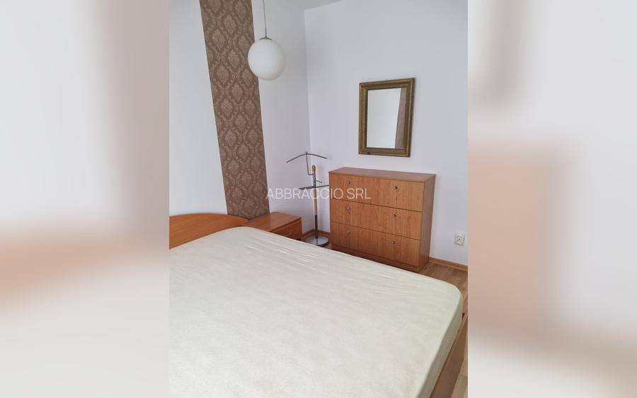Apartament 3 camere de închiriat | Bd. Iuliu Maniu | Etaj 8/9 - 14