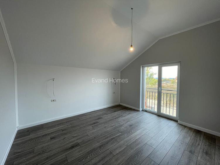 Duplex 4 camere - 112 mp - Remetea Mare - Asfalt - 5