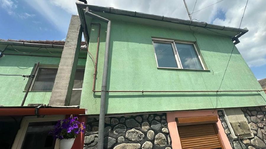 Cristian Sibiu, Apartament-2 camere 84 mp, etaj 1