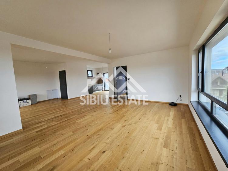 Casa moderna HOME & BUSINESS