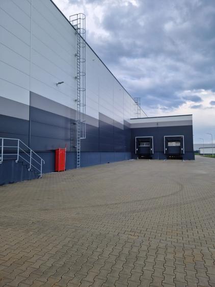 Depozit Centru Logistic de inchiriat Oradea Bihor 5000 M2 cu capacit