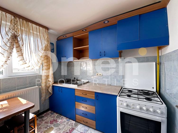 Inchiriez apartament cu 2 camere