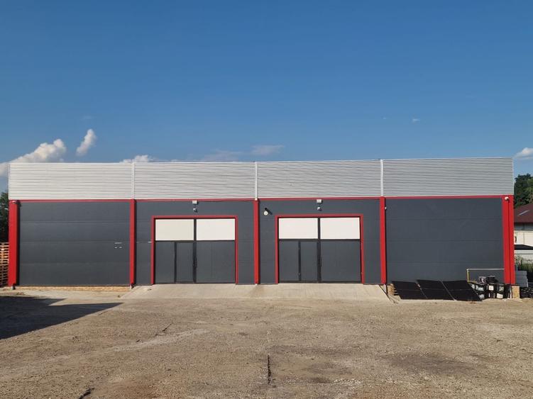 Hala 440mp zona Tătarilor ( acces TIR)