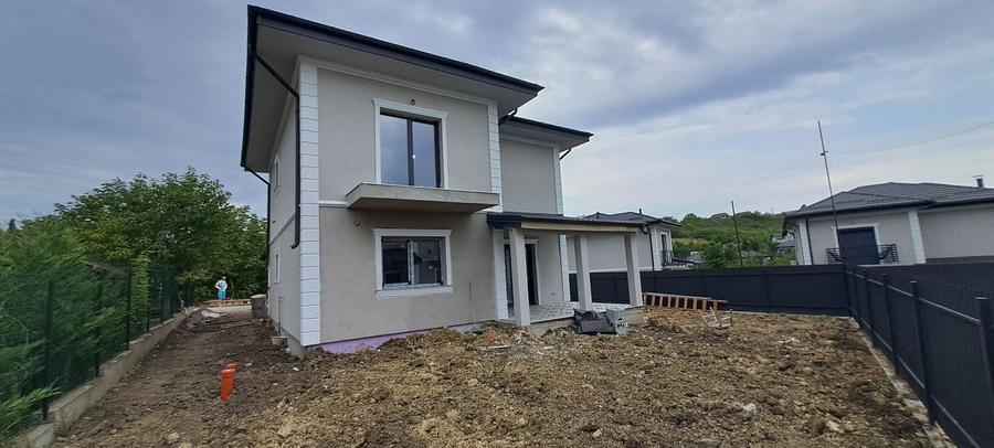 Comision 0%, CASA P+1+POD , MIROSLAVA- BALCIU, 224.990 EURO