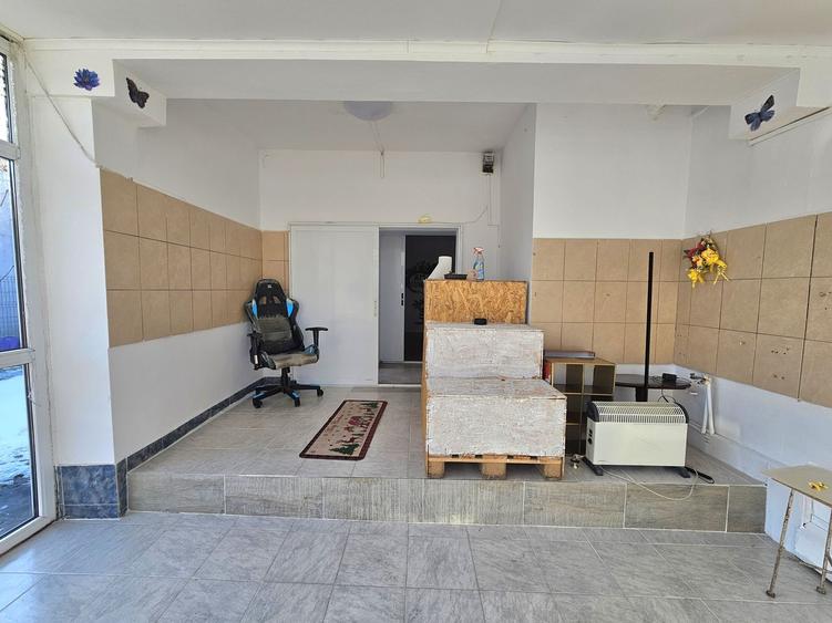 Spațiu comercial de inchiriat zona Inel 2 langa Cimitirul Central