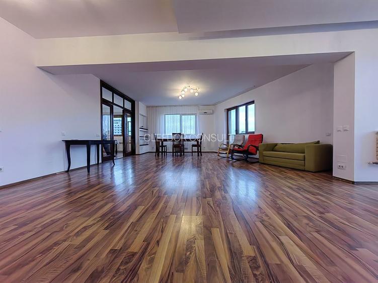 Duplex cu 4 camere în zona Baneasa
