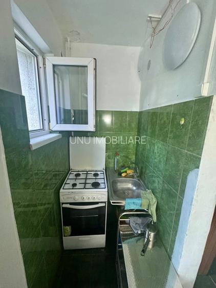 PODU ROS - BLD PRIMAVERII - 2 CAMERE - ETAJ 1 - BLOC DIN 1970 FARA RISC SEISMIC - LIBER - MUTARE IMEDIATA - 8