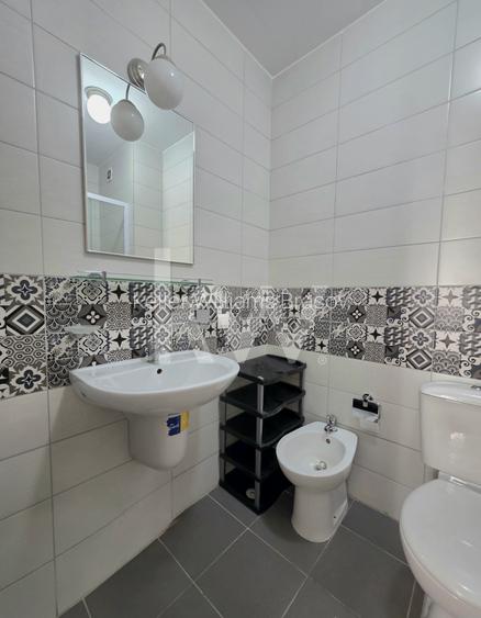 Apartament 3 camere cu parcare si grădină în Tractorul - 11