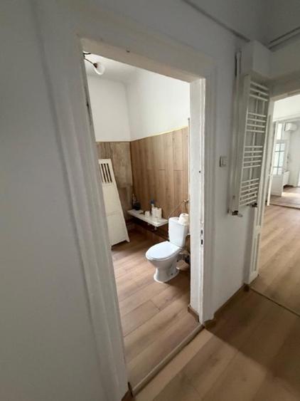 Zona Unirii, apartament parter vila, curat,luminos, linistit,curte