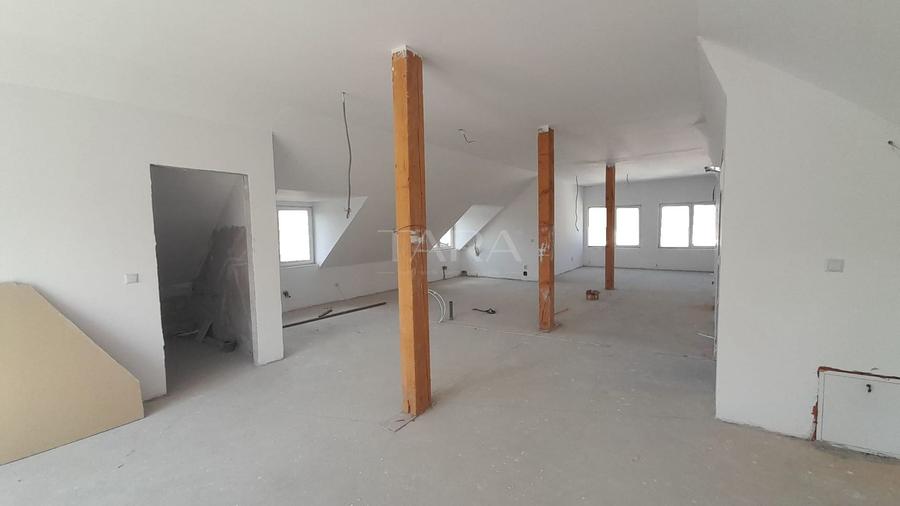 Vanzare apartament cu 4 camere in Apahida