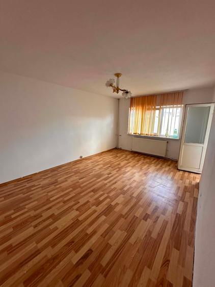 Apartament 2 camere 54 mp, decomandat, et. 3