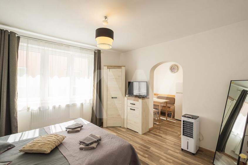 Investiție în Centrul Istoric al Sibiului – 2 apartamente, business funcțional
