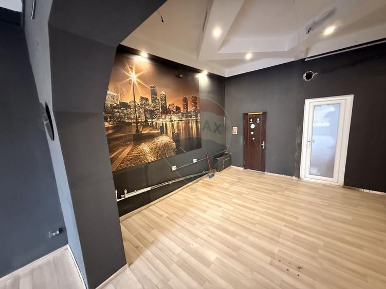 Spațiu comercial stradal Calafat
