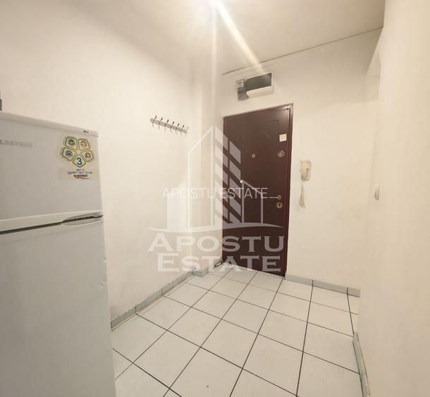 Apartament cu 2 camere, centrala proprie, zona Dacia - 5