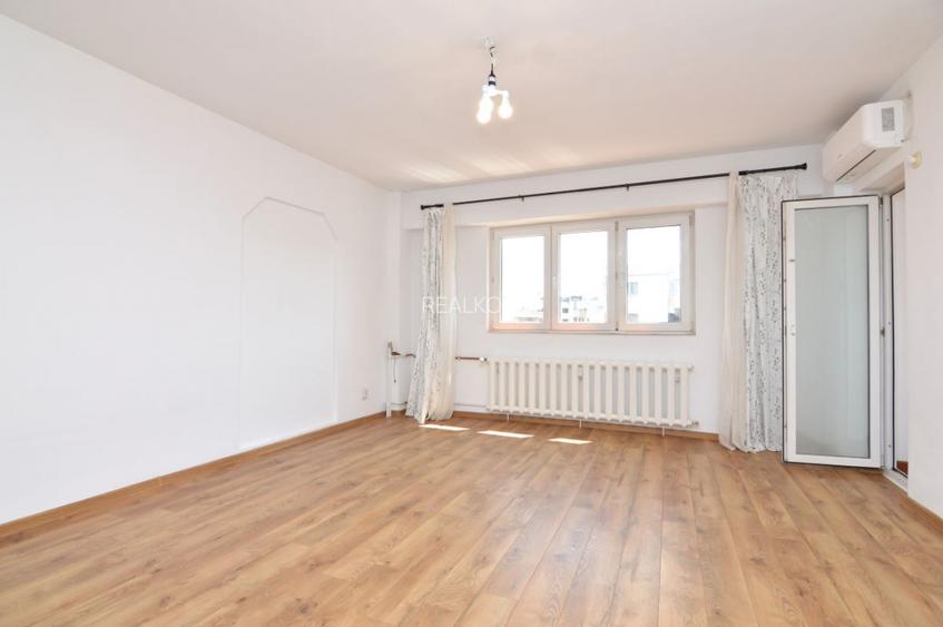 VANZARE APARTAMENT 3 CAMERE CALEA CALARASILOR – HYPERION - 2