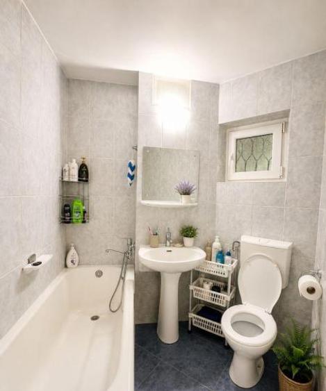 Apartament 2 camere decomandate zona KM 4-5