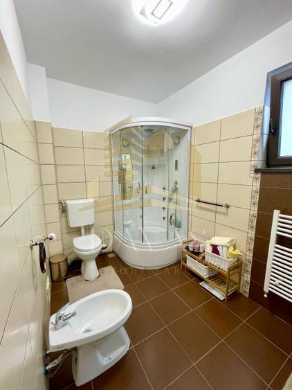 Casa individuala de vanzare | Voronet | Garaj | Teren liber 300mp