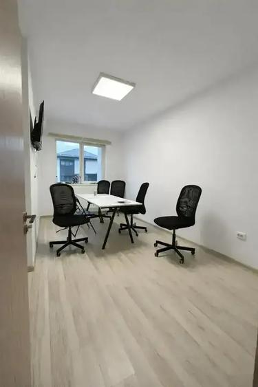 Apartament 3 camere decomandat mutare rapida.