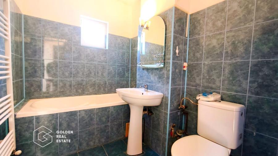 Apartament spatios cu 2 balcoane, modernizat, zona Alfa