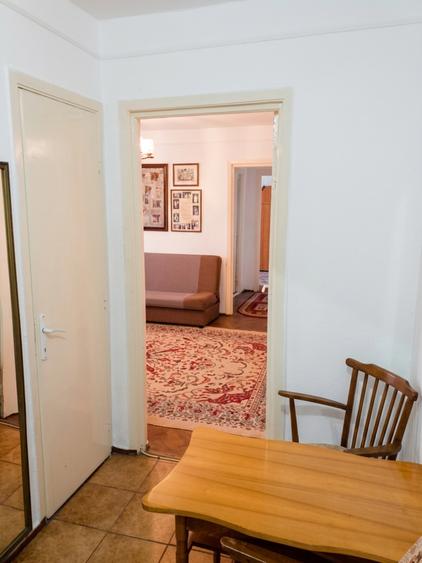 Apartament 2 camere de inchiriat zona Podu Ros