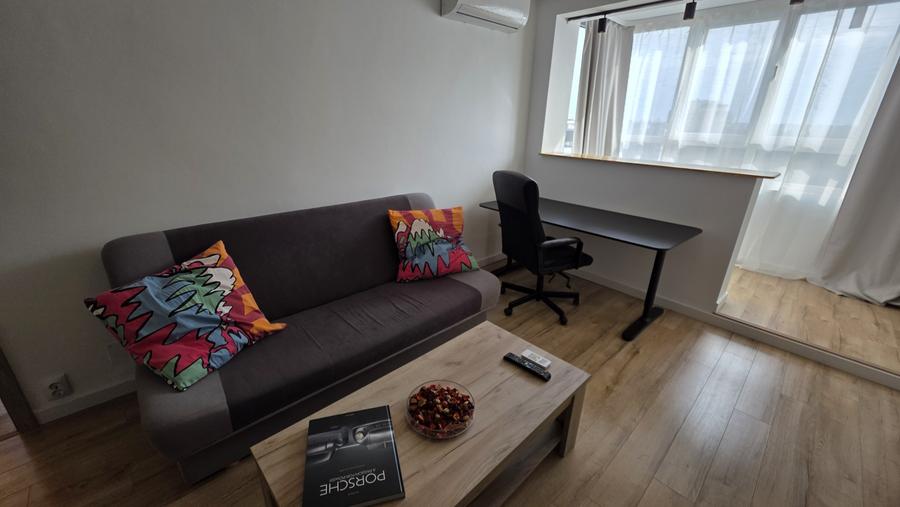 Inchiriere 2 camere Titan baba Novac lângă IOR