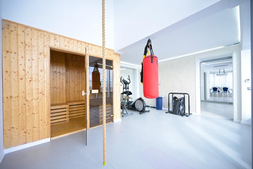 Penthouse 5 camere cu sala, sauna si vedere panoramica