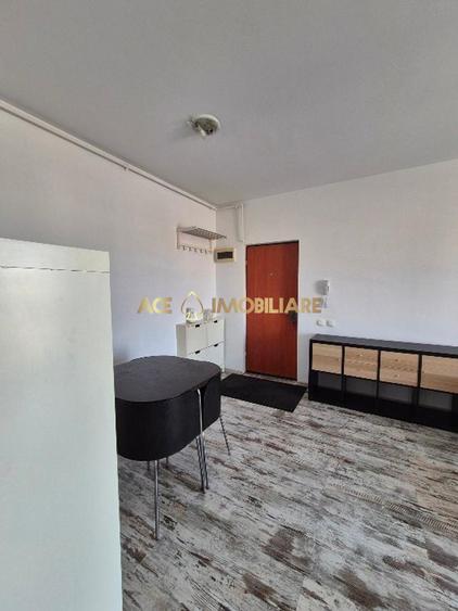 2 Camere de vanzare | Titan | Metrou | 0% Comision | Centrala