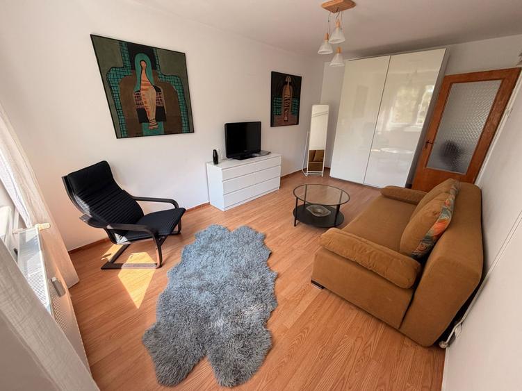2 camere decomandat Ghencea Drumul Taberei Hanul Drumetului 2/8 58mp