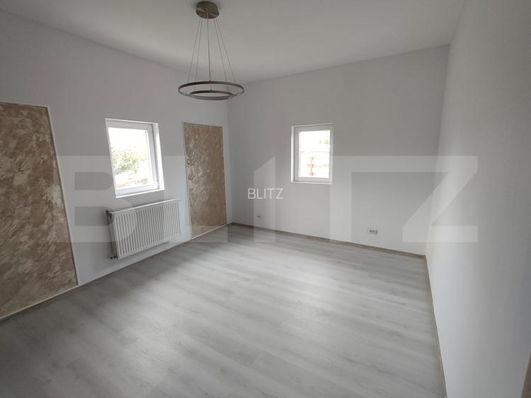 Casa, 160 mp, teren 779 mp, zona Crevedia - 9
