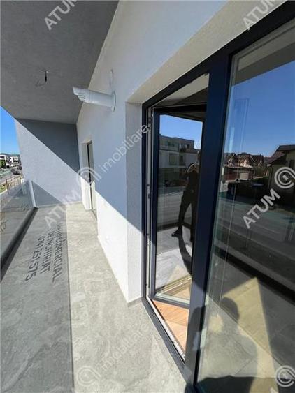 Apartament la cheie cu 3 camere si balcon zona Pictor Brana Selimbar