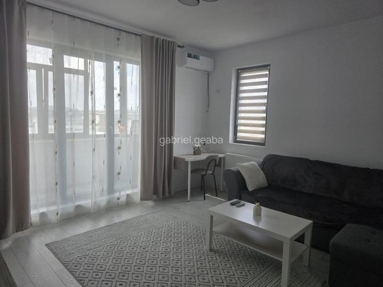 Militari Residence,2camere decomandat,420 euro - 2