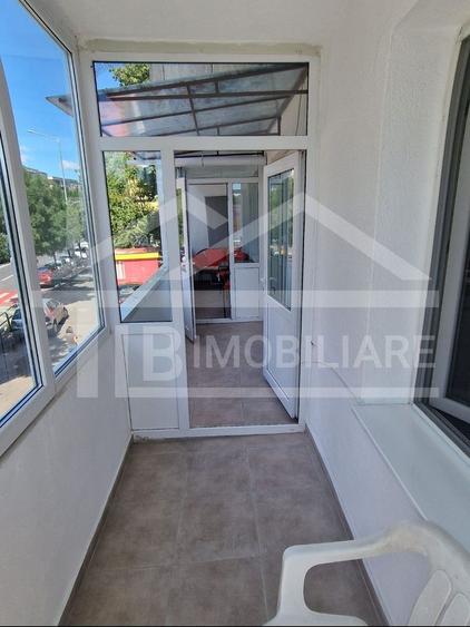 Apartament cu 2 camere, 50 mp, decomandat, Zona UMFST