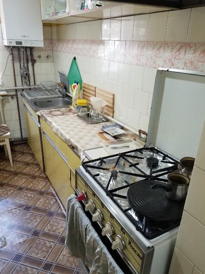 Apartament 4 camere Decomandat