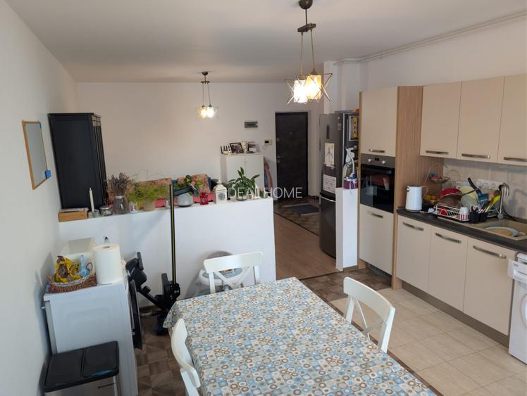 Apartament 2 camere etaj 1, parcare, zona Vivo - 6