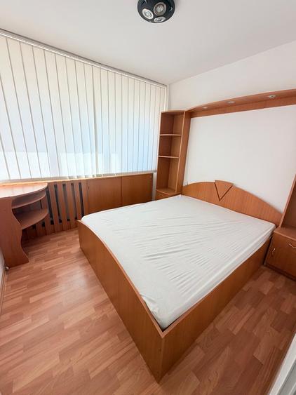 Apartament 2 camere, 60 mp, etaj 1,vedere panoramică la Parcul Cetății