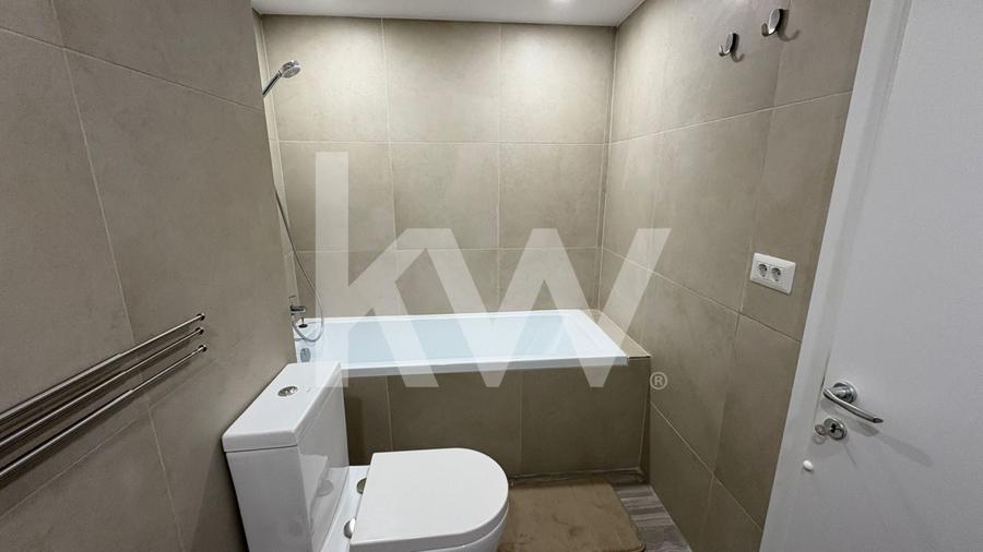 De vanzare apartament de vis la malul marii!