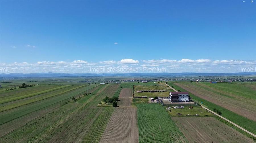 Teren Intravilan 36977 mp  E 85  Intrare in Municipiul Suceava De Vanzare 072781 - 16